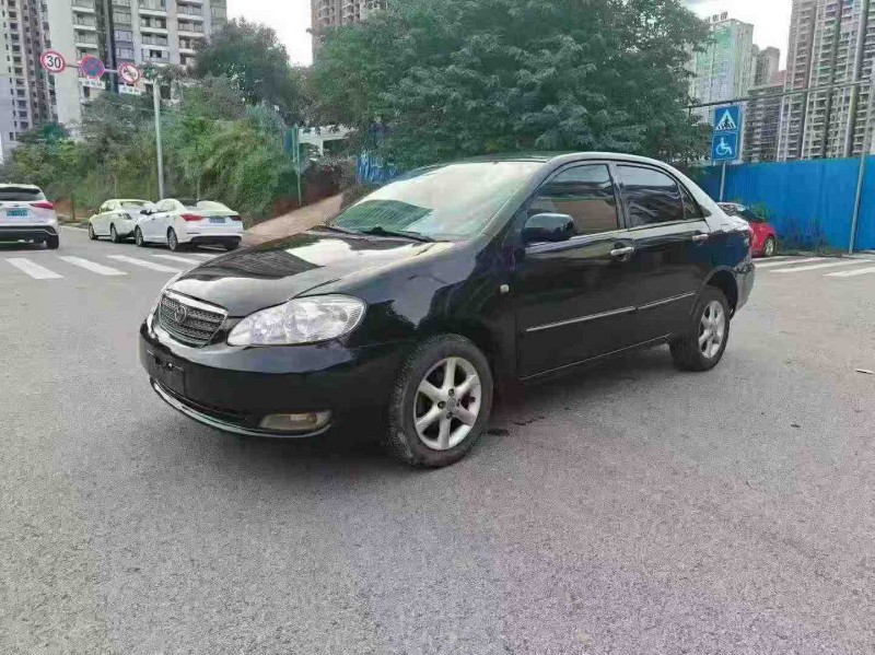 南宁04年丰田花冠3