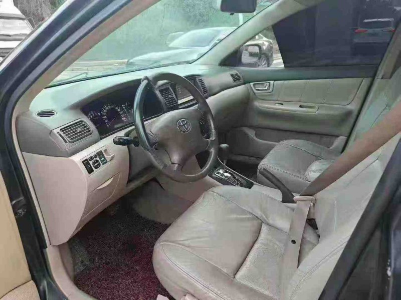 南宁04年丰田花冠4