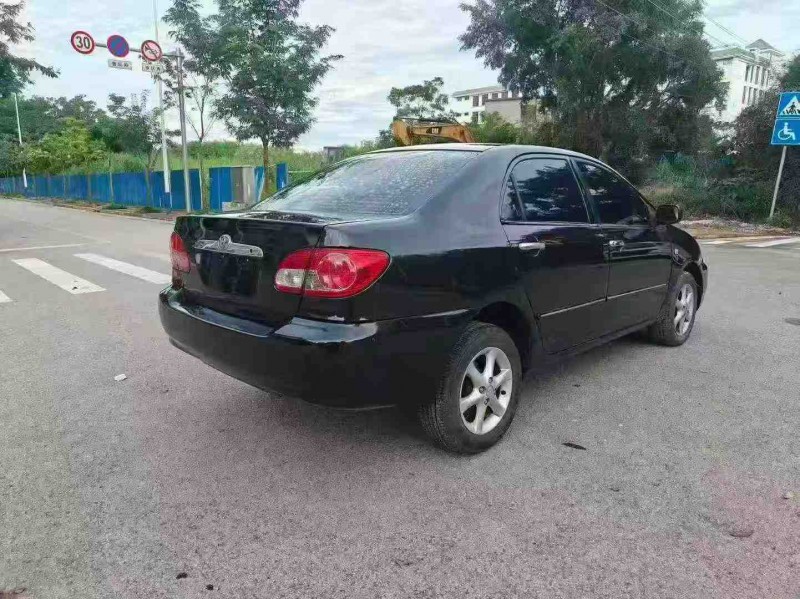 南宁04年丰田花冠7