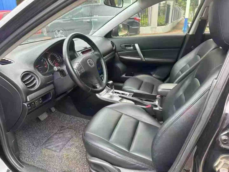 南宁13年马自达64