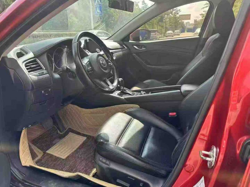 南宁18年马自达阿特兹4