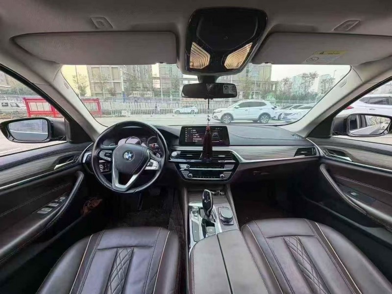 徐州18年宝马5系4