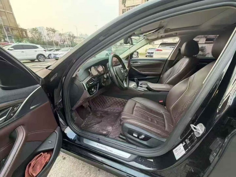 徐州18年宝马5系6