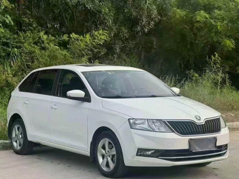 汕头18年斯柯达昕动2