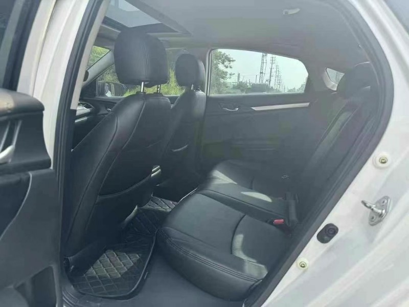 汕头19年本田思域6