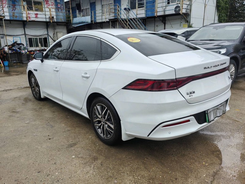 长沙24年比亚迪秦5