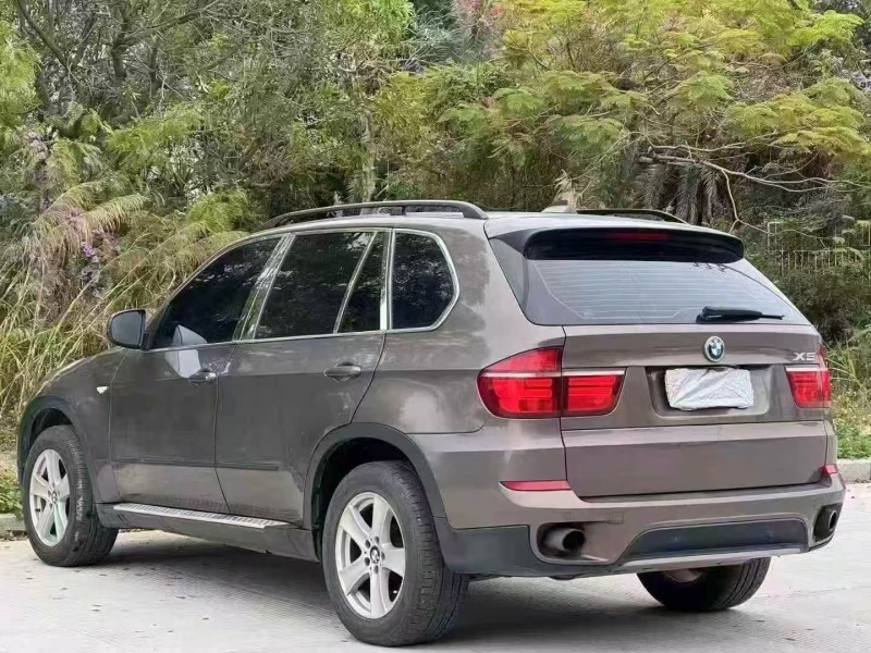 汕头12年宝马X57