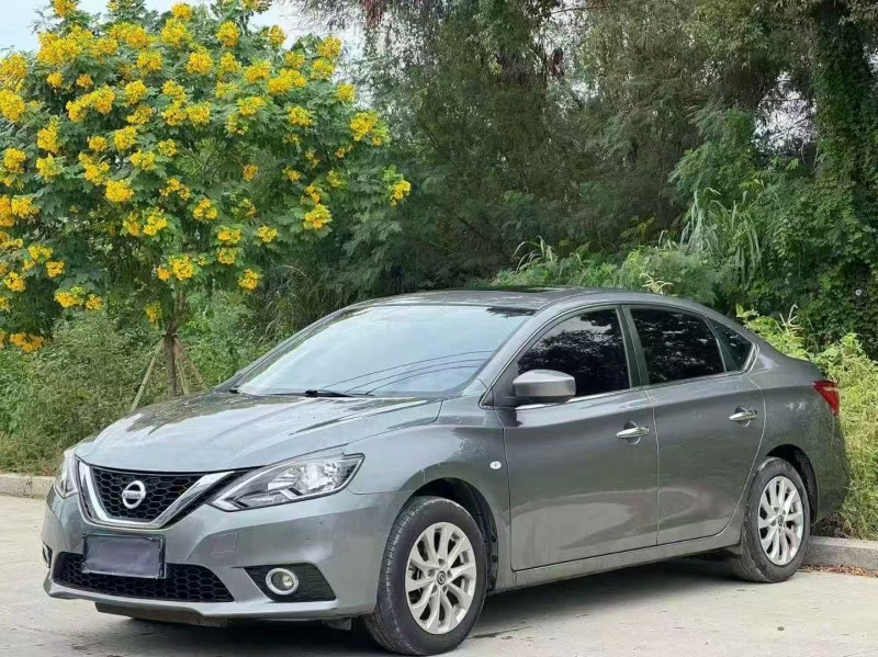 汕头21年日产轩逸3