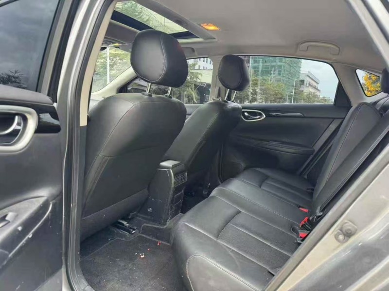 汕头21年日产轩逸6