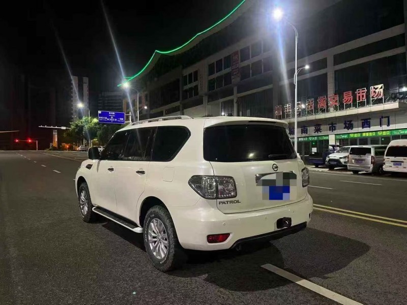 萍乡19年日产途乐8