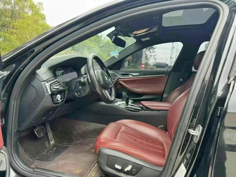 汕头18年宝马5系4