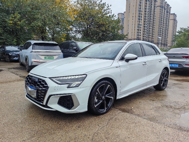 长沙21年奥迪A32