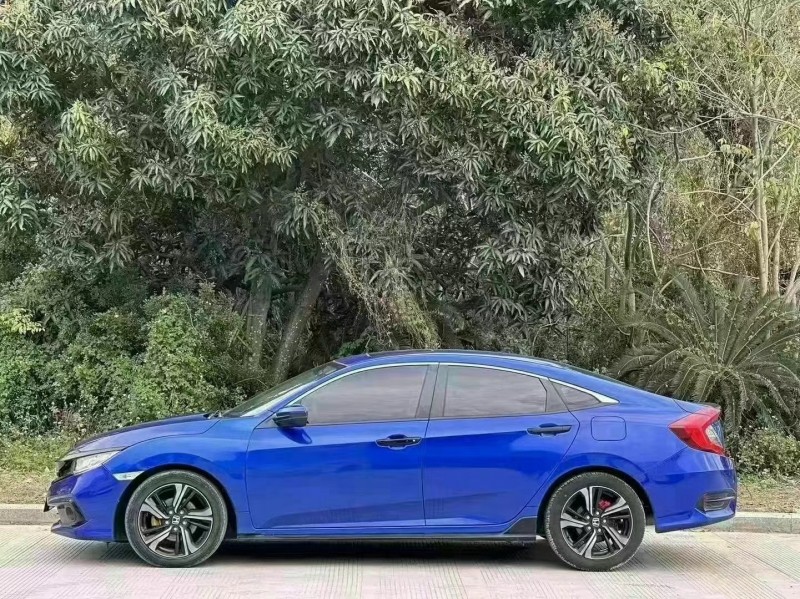 汕头20年本田思域2