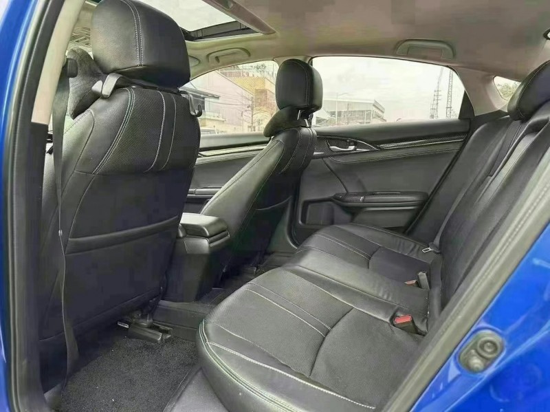 汕头20年本田思域5