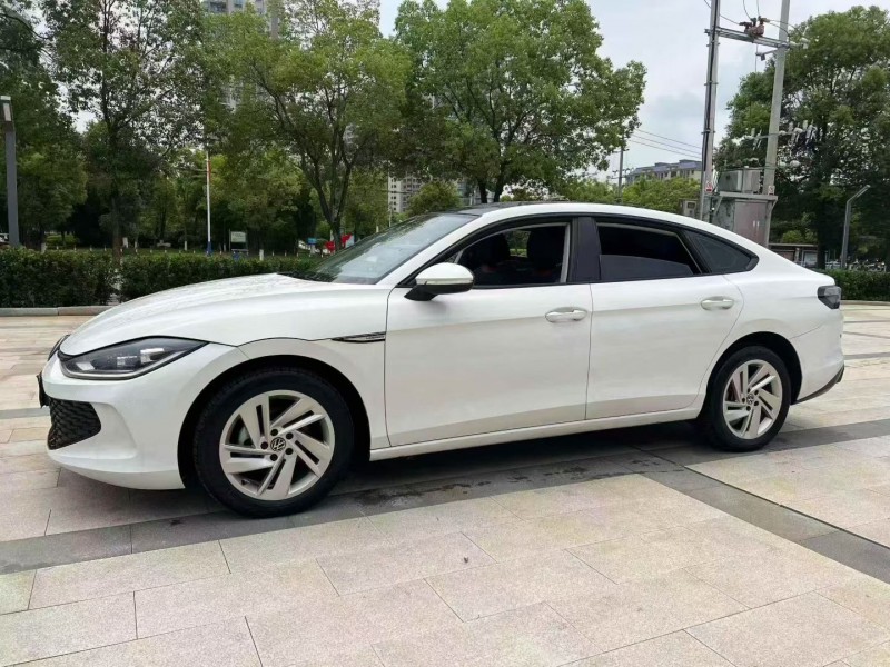 景德镇23年大众凌渡8