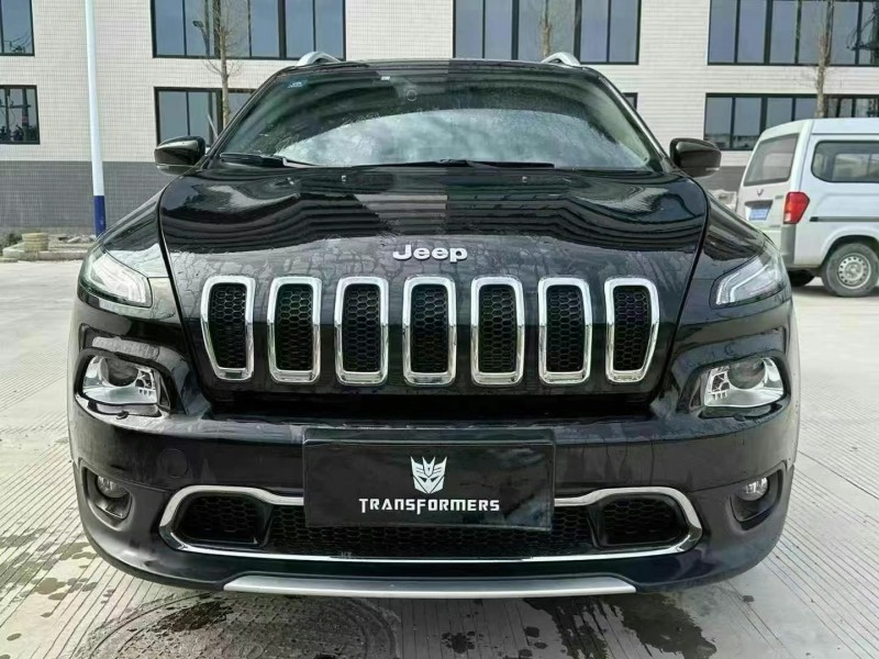 汕头20年Jeep自由光1