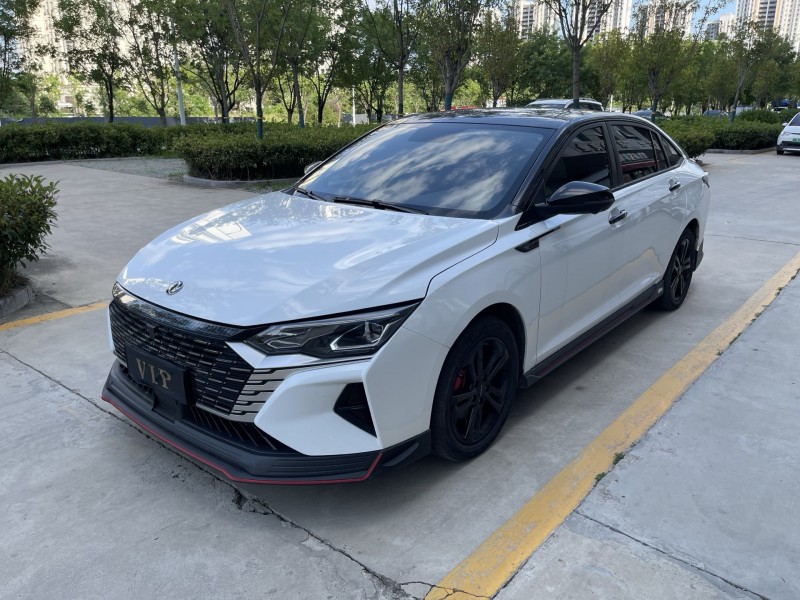 济宁24年东风奕炫3