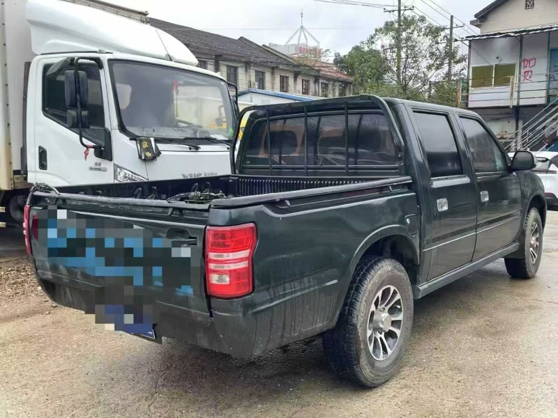 长沙17年五十铃皮卡8