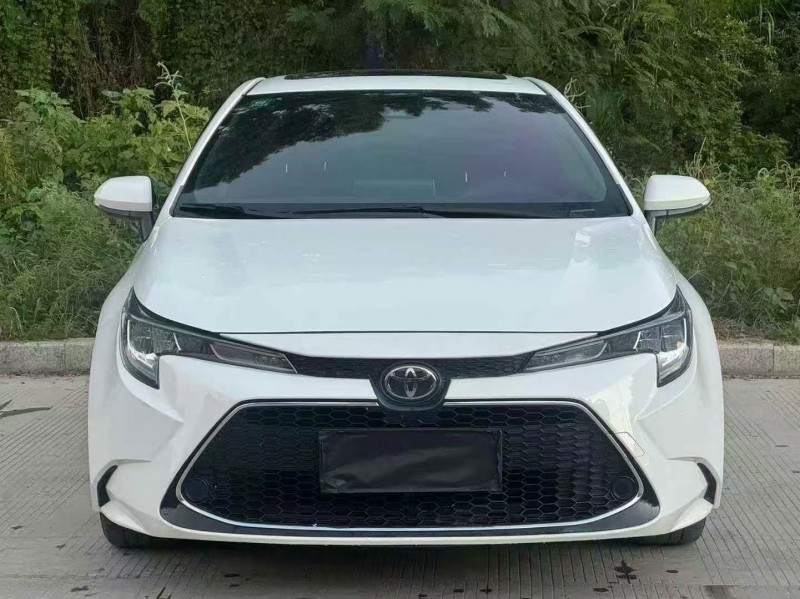 汕头22年丰田雷凌1