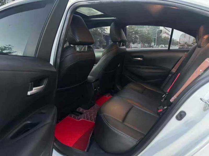 汕头22年丰田雷凌6