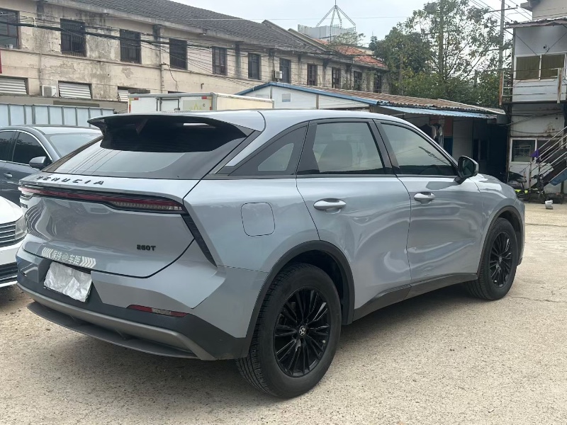 长沙23年启辰大V8