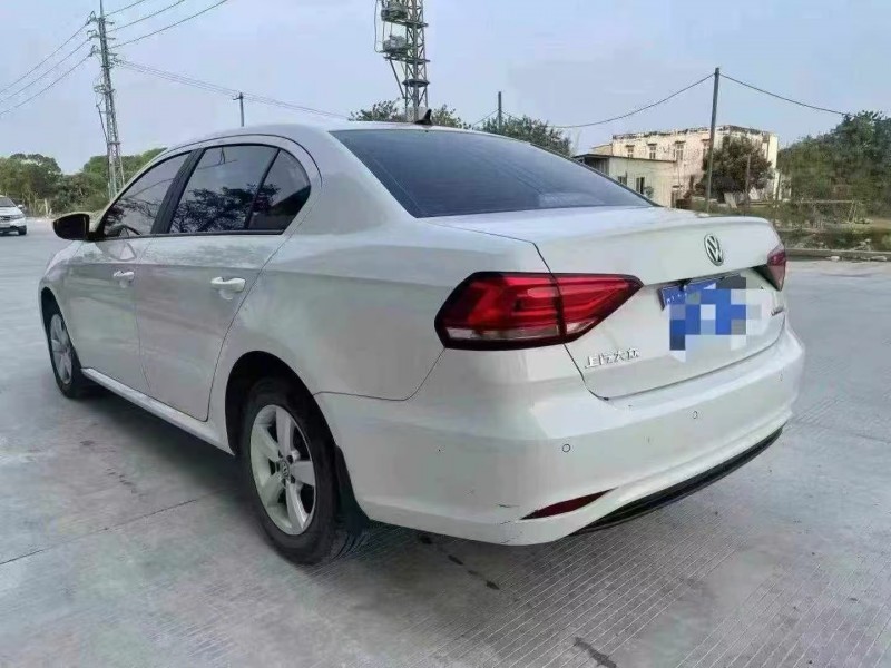 汕头21年大众朗逸7