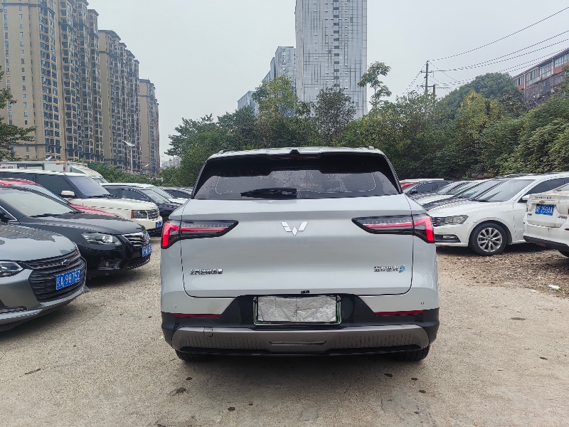 长沙25年五菱汽车星光9