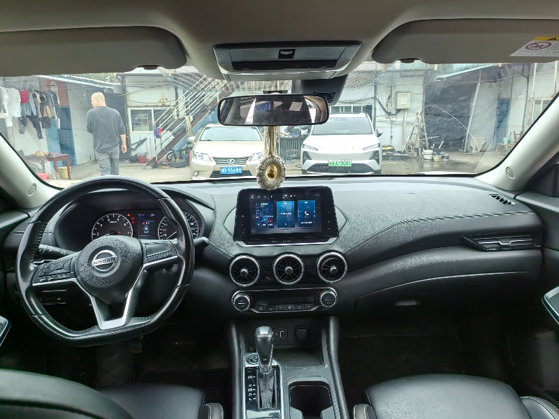 长沙20年日产轩逸4