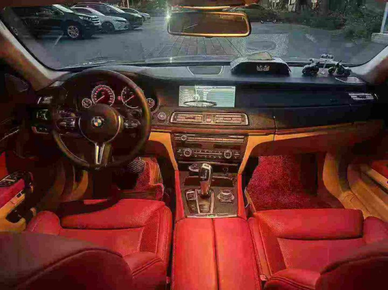 佛山12年宝马7系7