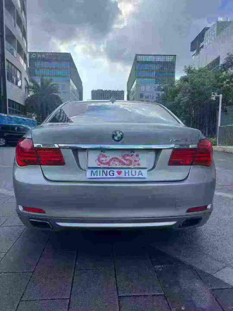 佛山12年宝马7系9