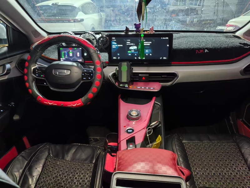 长沙23年吉利几何4