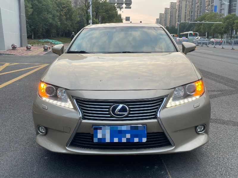 长沙14年雷克萨斯ES1