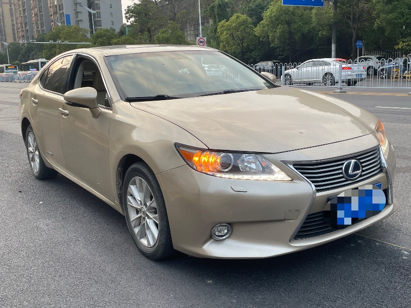 长沙14年雷克萨斯ES2