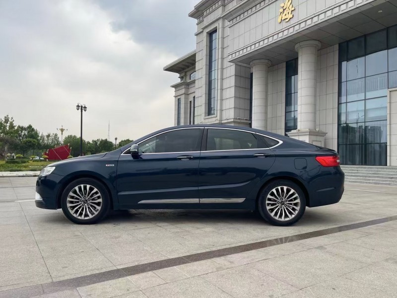 沧州17年吉利博越4