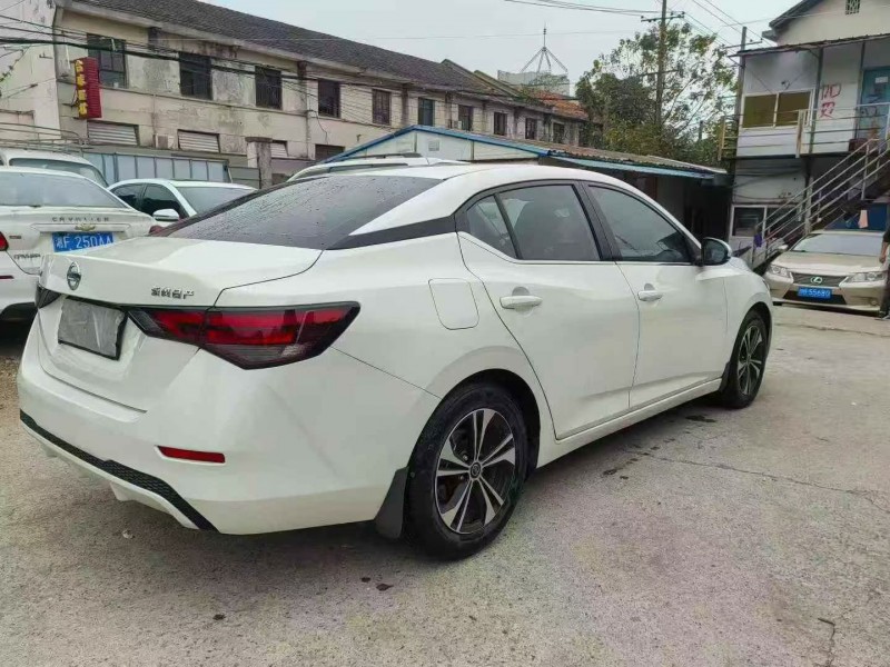 邵阳20年日产轩逸5