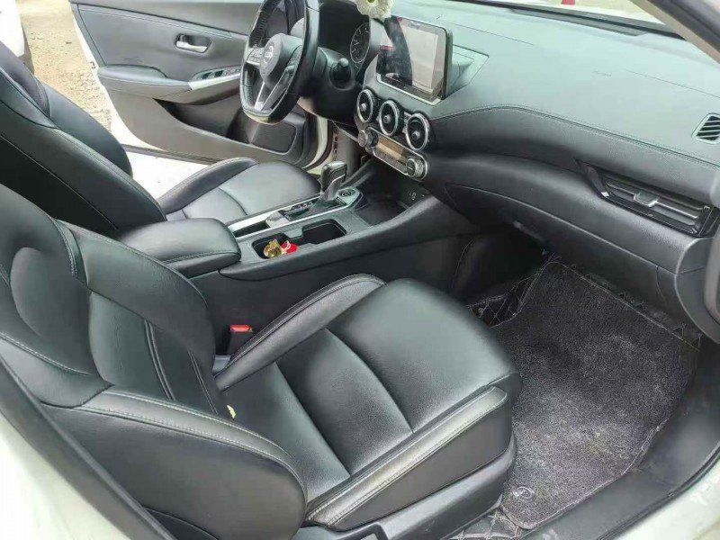 邵阳20年日产轩逸7