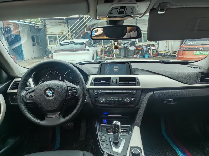 长沙15年宝马3系4