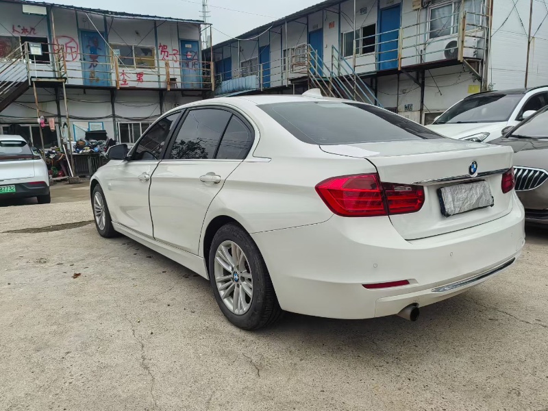 长沙15年宝马3系8