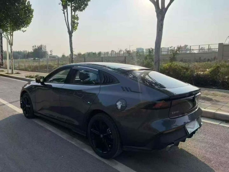 洛阳23年长安汽车UNI8