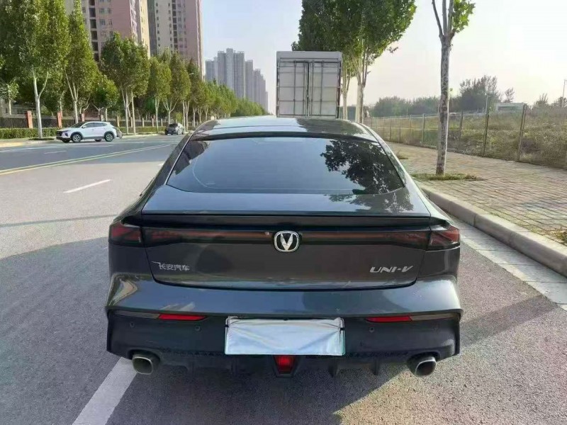 洛阳23年长安汽车UNI9