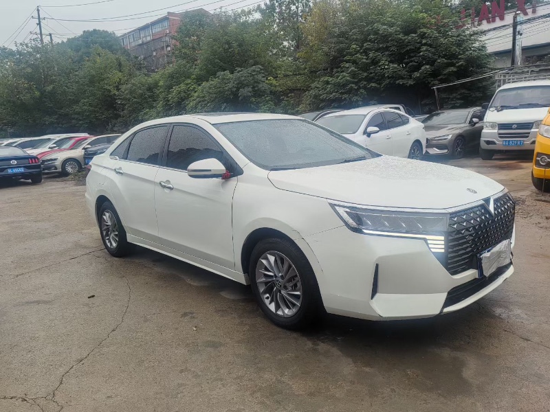 长沙22年启辰D603