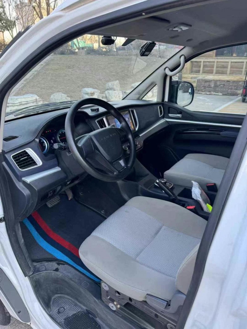 邢台23年东风菱智6