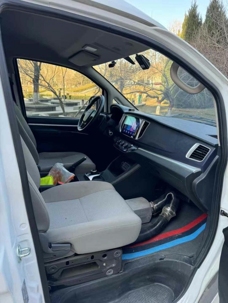 邢台23年东风菱智7