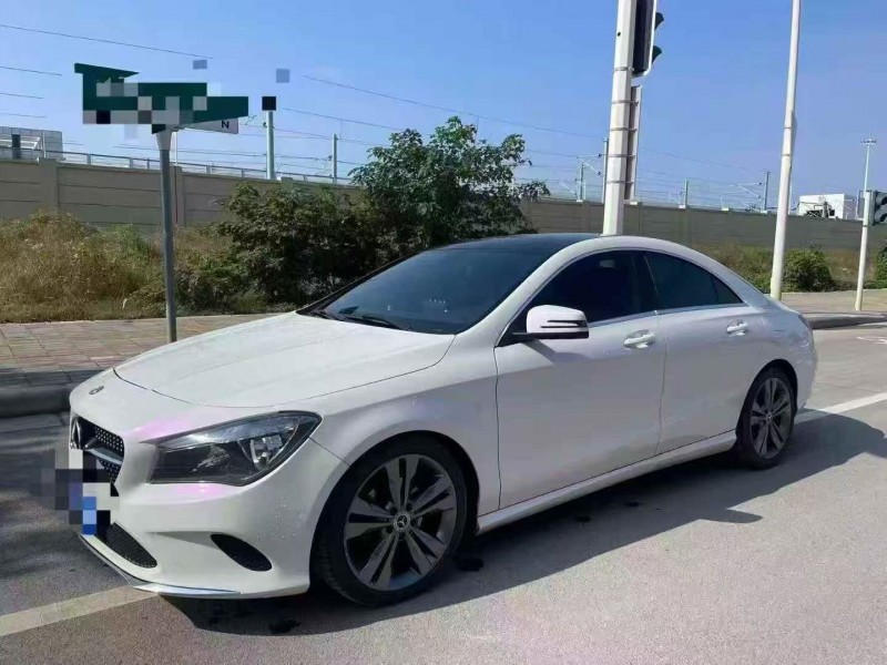 洛阳18年奔驰CLA3
