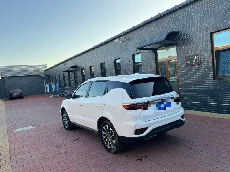 沧州20年吉利远景5