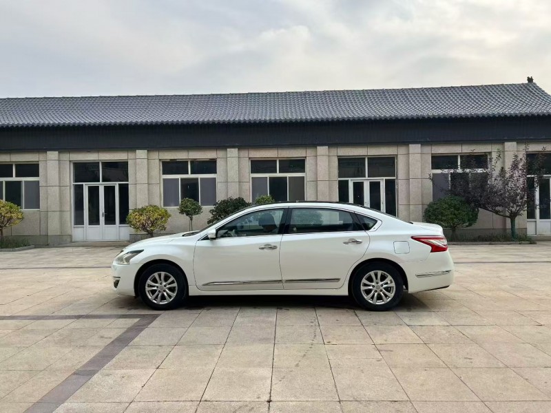 沧州15年日产天籁6