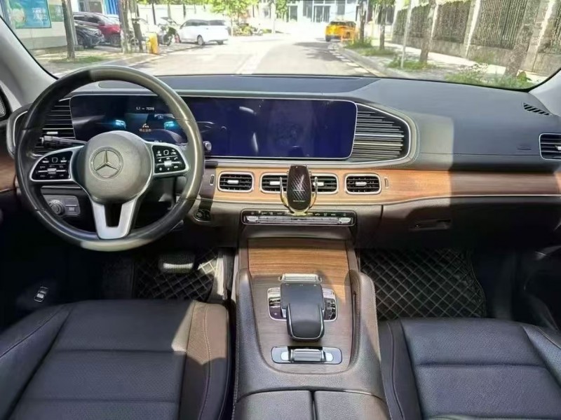 广州19年奔驰GLE3