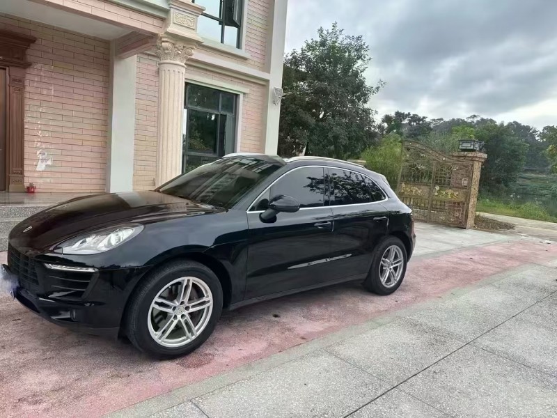 广州15年保时捷Macan2