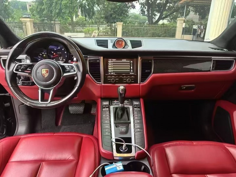 广州15年保时捷Macan3