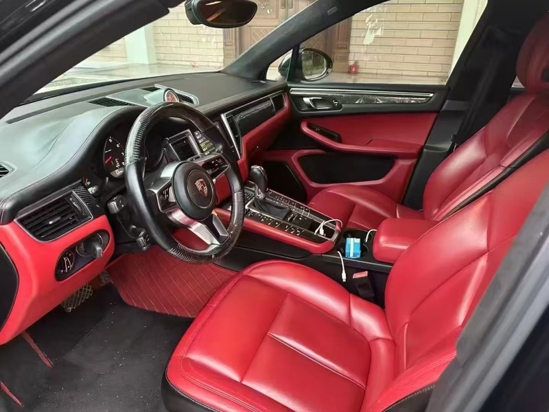 广州15年保时捷Macan4